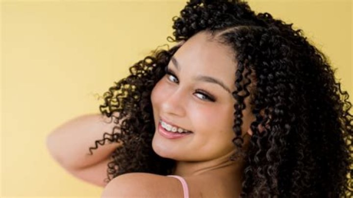 Veondre Mitchell biography, wiki, age, height, parents, net worth and latest updates